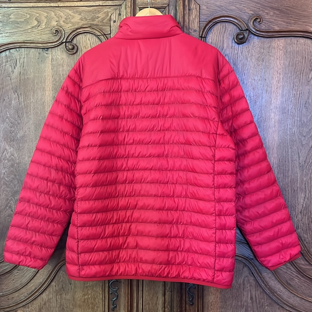 Vineyard Vines Red Puffer Jacket NEW - Picture 9 of 13